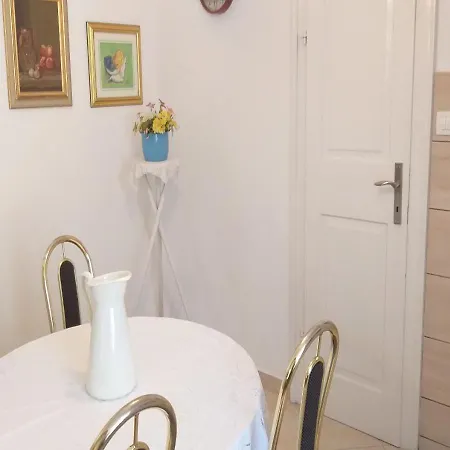 Apartman Lukrecija Apartment Sveti Filip i Jakov
