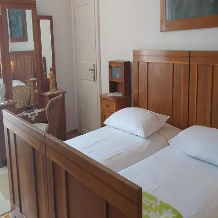 Daire Apartman Lukrecija *